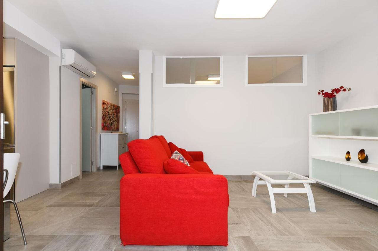 Uhc Alexis Family Apartments サロウ エクステリア 写真
