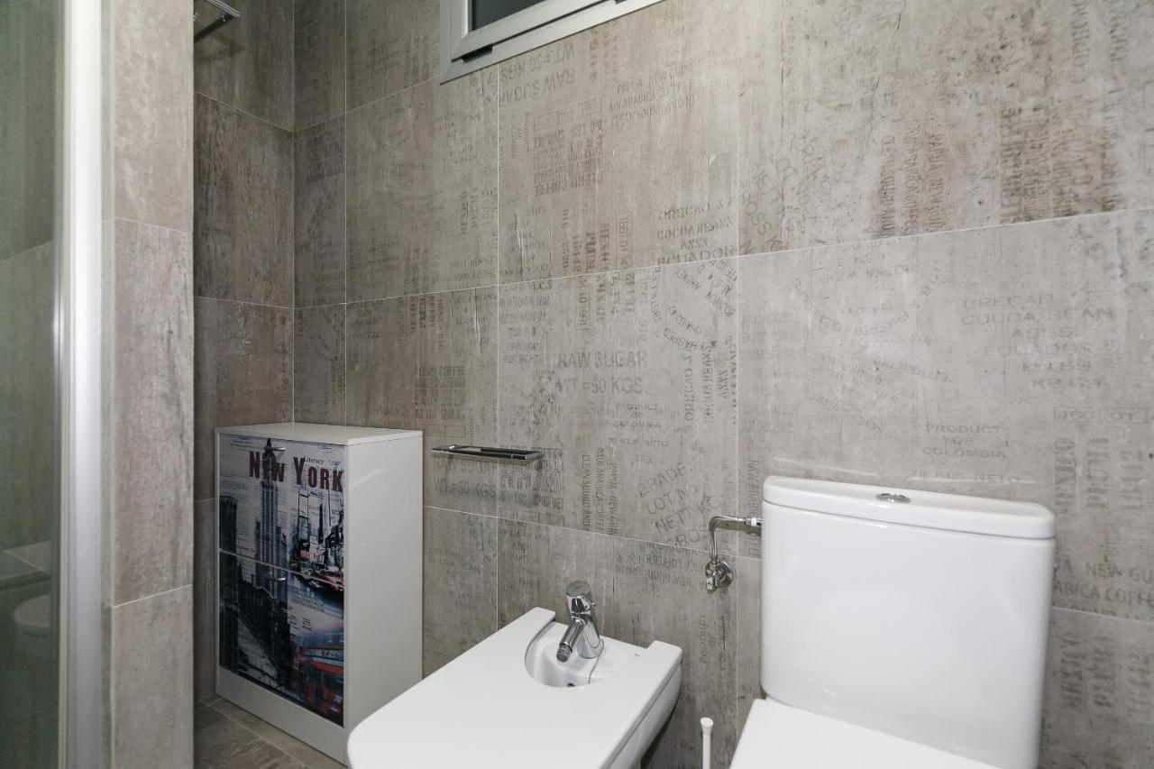 Uhc Alexis Family Apartments サロウ エクステリア 写真