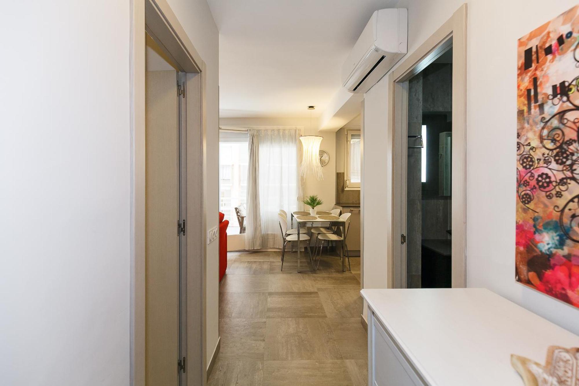 Uhc Alexis Family Apartments サロウ 部屋 写真